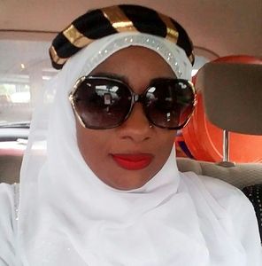 Meet your Posher, Haja mamue